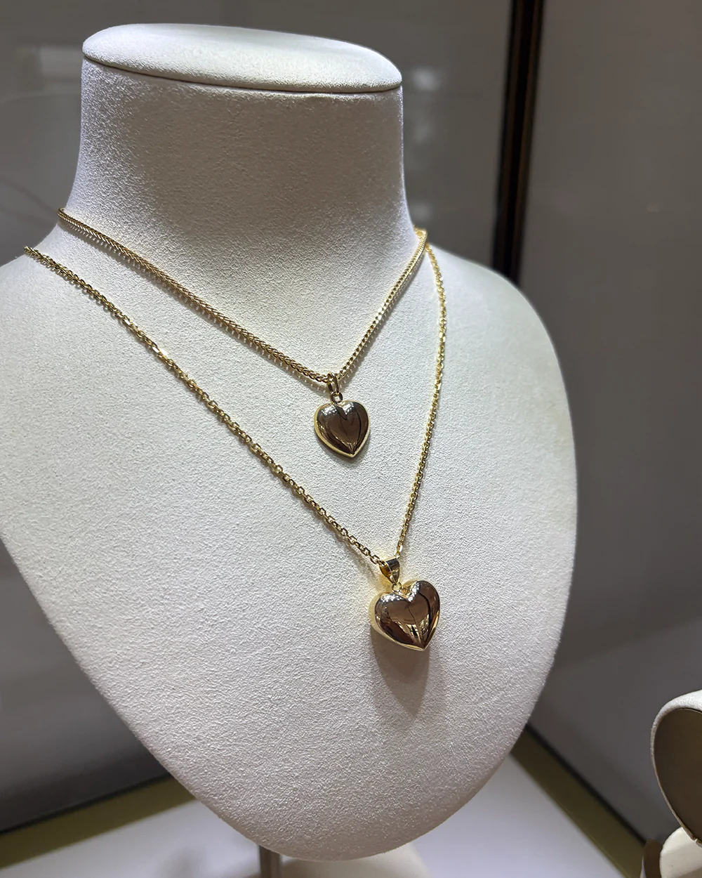 Dome Heart Necklace - Image 3