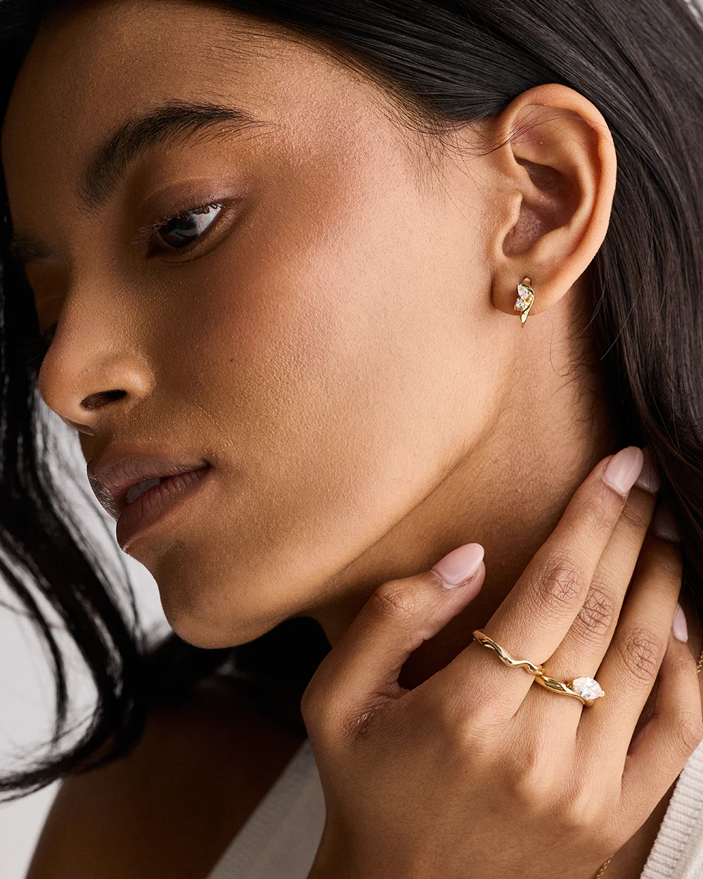 Samira Diamond Earrings - Image 8